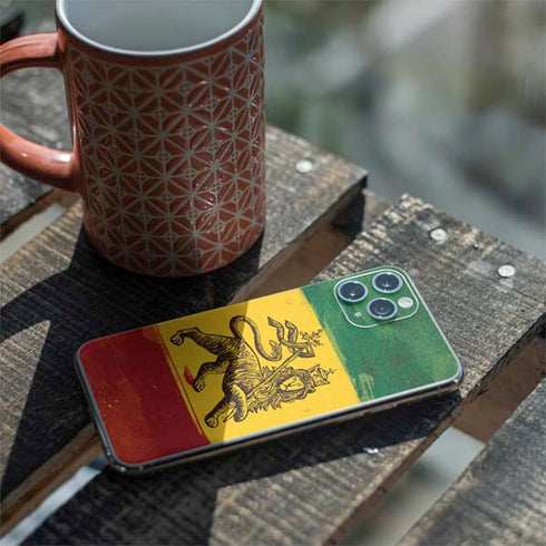 The Lion of Judah Rasta Flag iPhone 11 Pro Skin